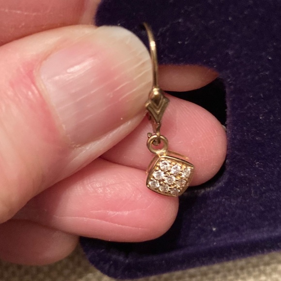 14k gold square diamond lever back earrings - Picture 5 of 10